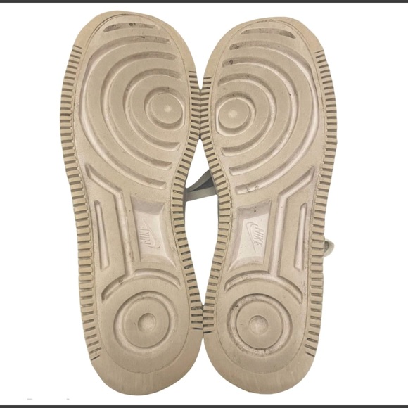 SOLD Nike Air Forces 1 - Picture 4 of 6